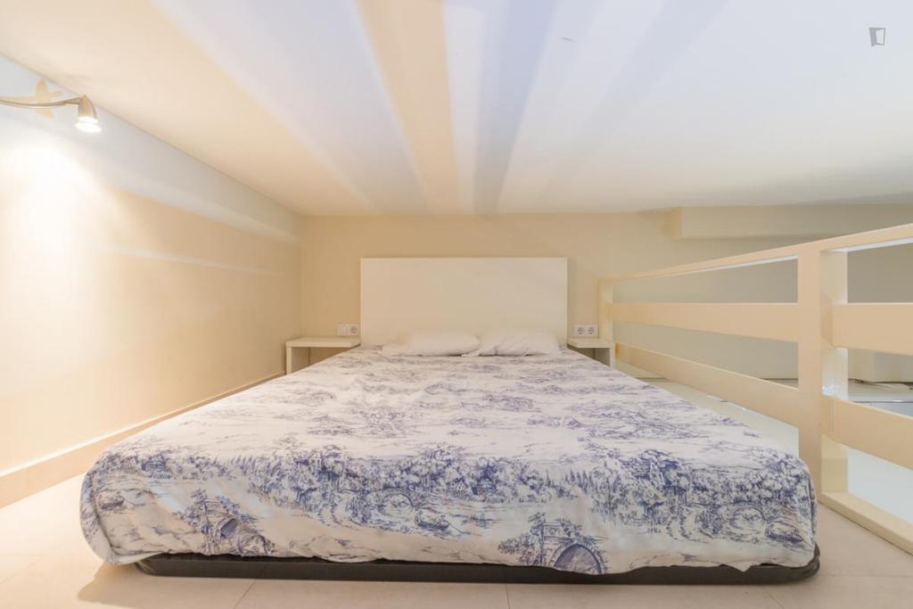 Apartamento - Pisos Separados